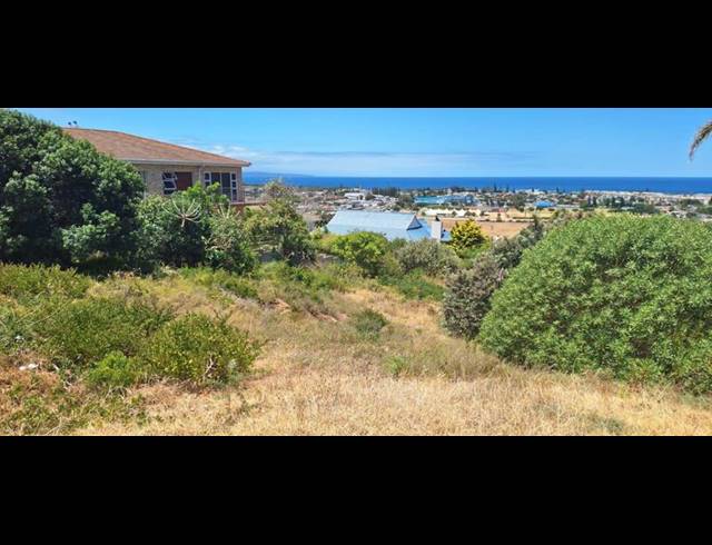 LAND FOR SALE IN HARTENBOS HEUWELS